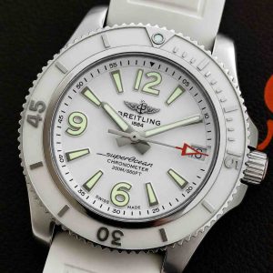 Breitling Superocean référence A17316